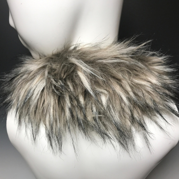 Ports 1961 Luke Tanabe Fur 26" Runway Necklace - Picture 2 of 3